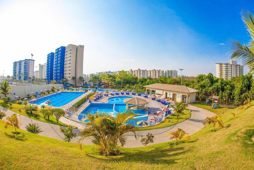 Golden Dolphin Grand 130 *